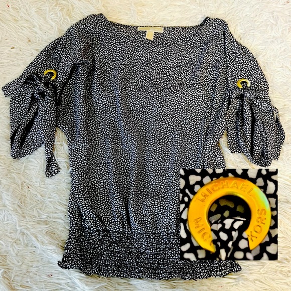 Tops - Michael Koors short sleeve shirt size small